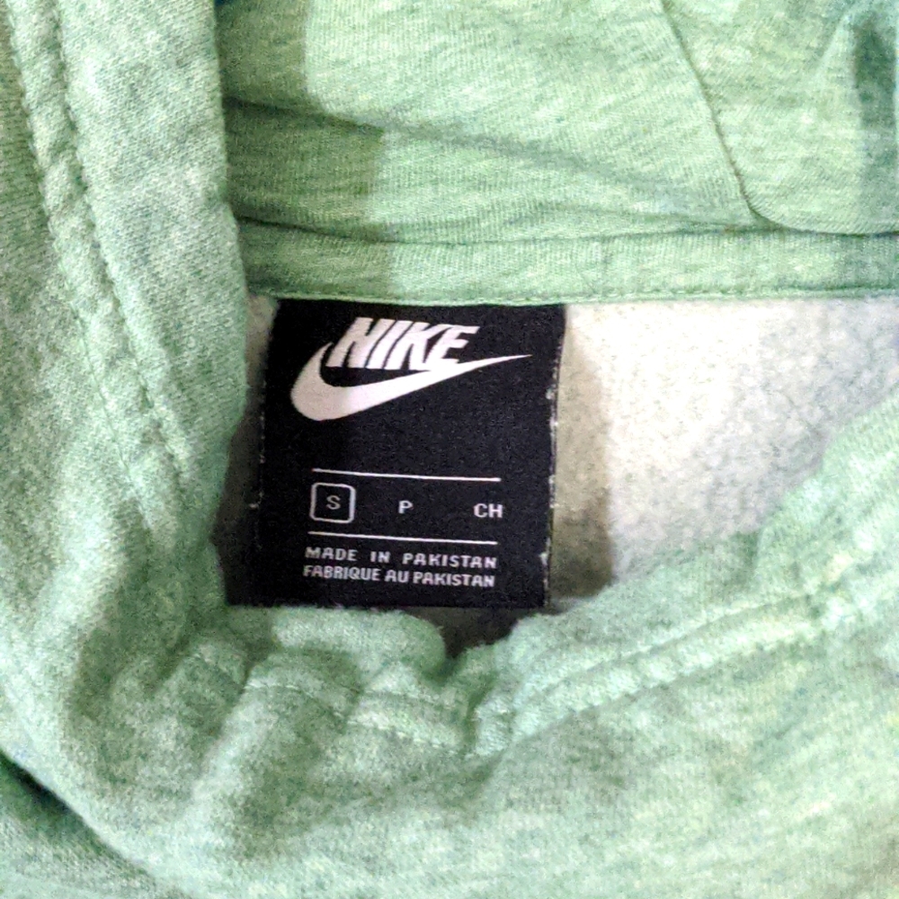 Nike Sweatshirt - Picture 4 of 4